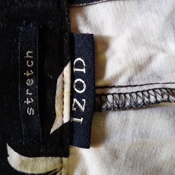 Izod, women's pants. Size 10. - Picture 2 of 3